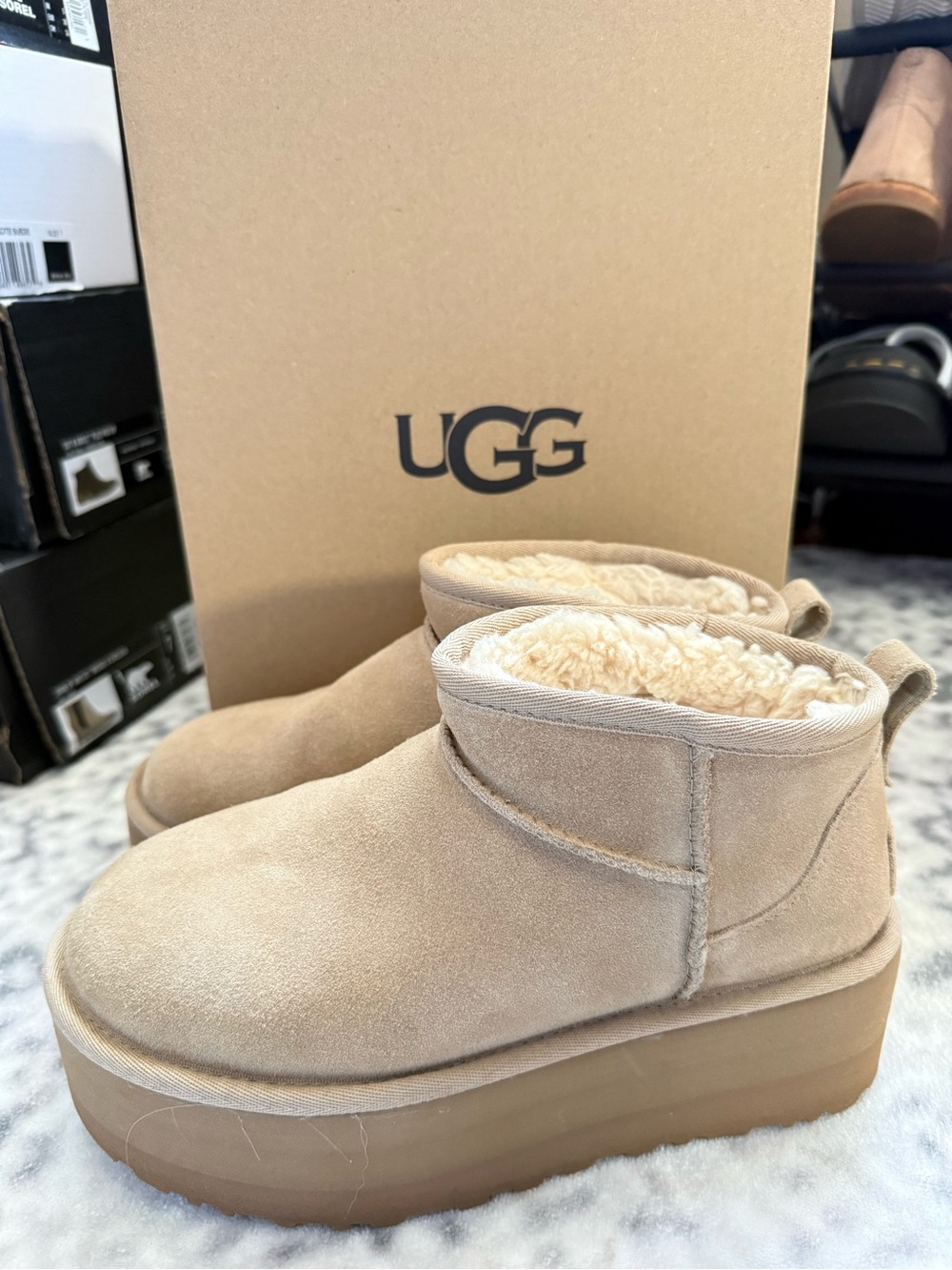 UGG - Classic Ultra Mini Platform - Sand - Women's 6